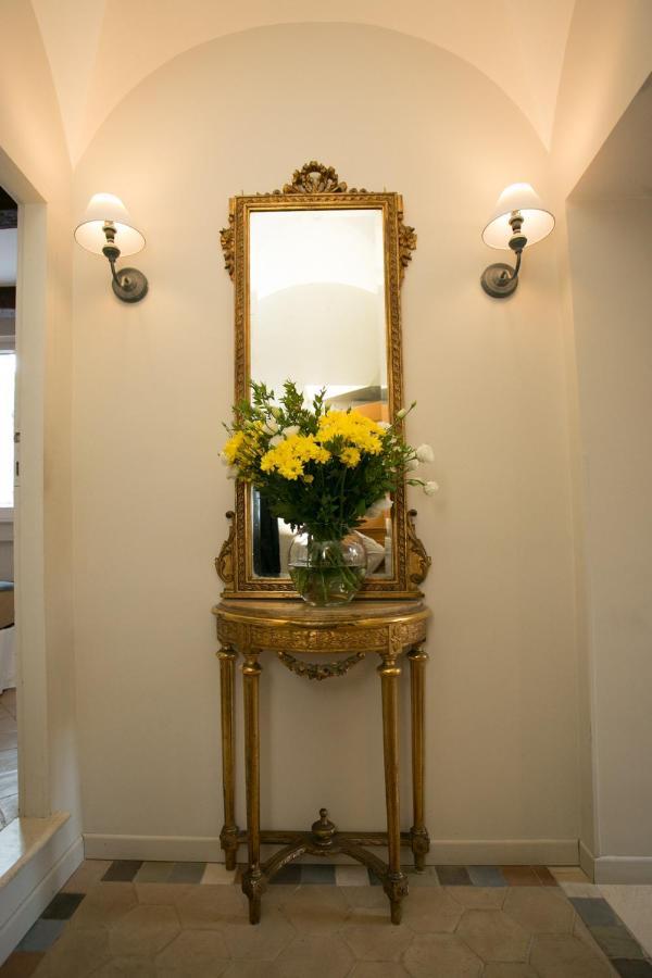 Lejlighed Your Prestigious Penthouse At The Spanish Steps *