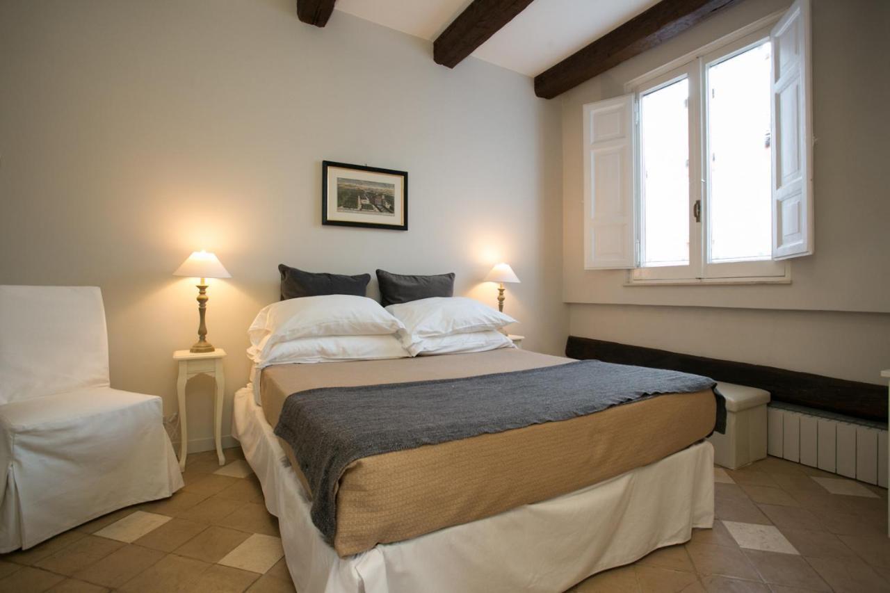 Lejlighed Your Prestigious Penthouse At The Spanish Steps